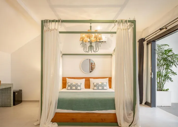 Aparthotel Berawa Nest 3*